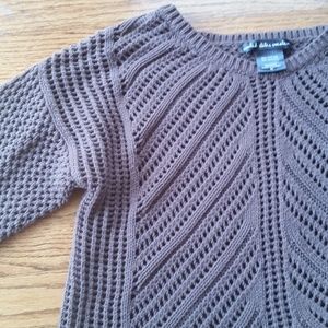 Brown Crocheted Pullover Sweater Size Medium